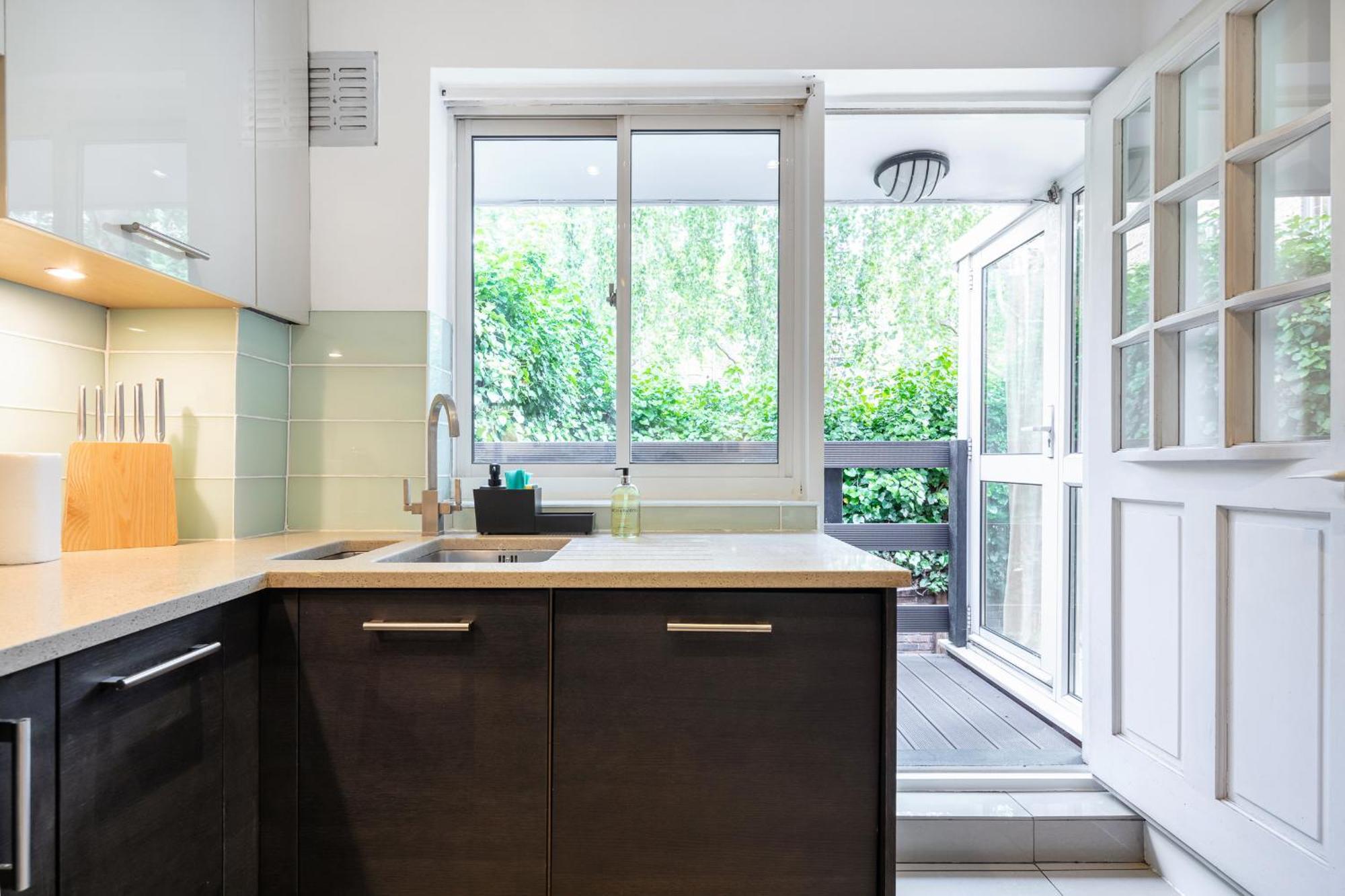 Willa Rare 4Beds Townhouse In Kensington With Patio Londyn Zewnętrze zdjęcie