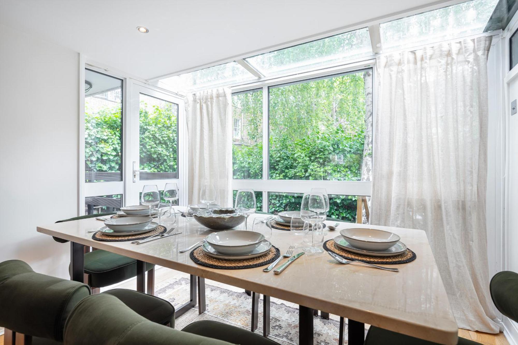 Willa Rare 4Beds Townhouse In Kensington With Patio Londyn Zewnętrze zdjęcie